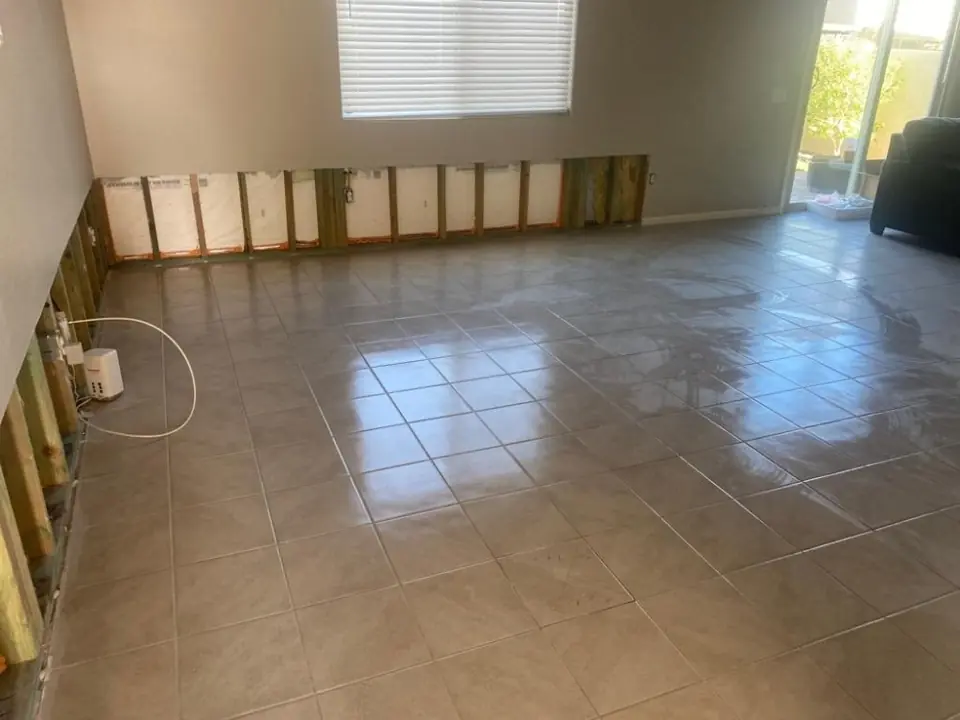 Living room with flood cuts and drying after water damage